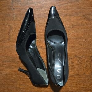 Unisa Black Patent Leather Heels